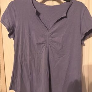 Columbia Women's Purple V-Neck Top size Large split neck